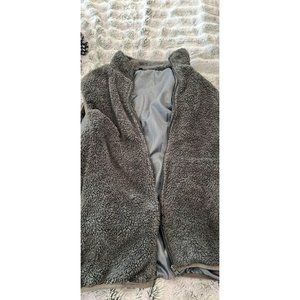 Women’s Gray XL Vest